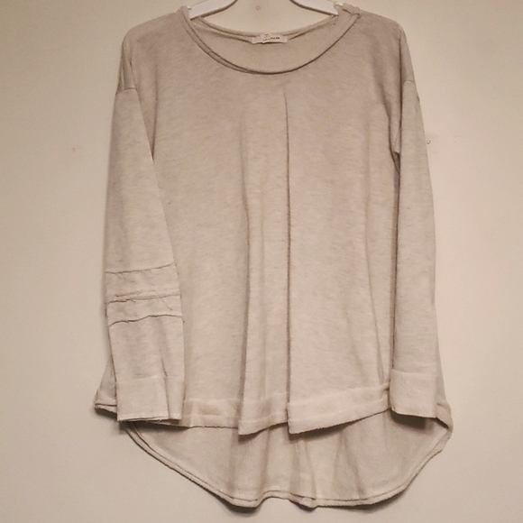 12pm by Mon Ami off white sweater. - Picture 2 of 4